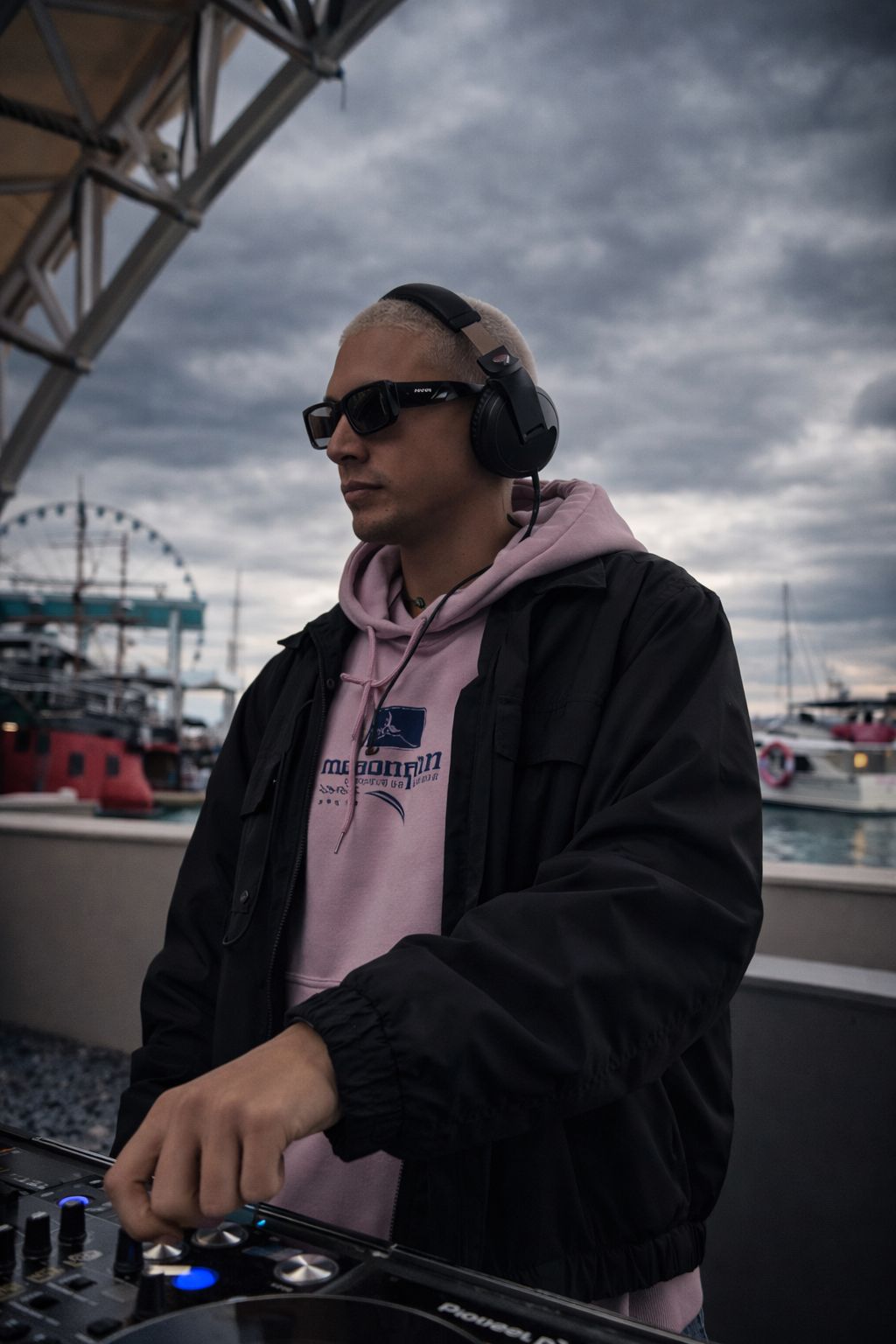 Klaus Hidalgo en Pier 5