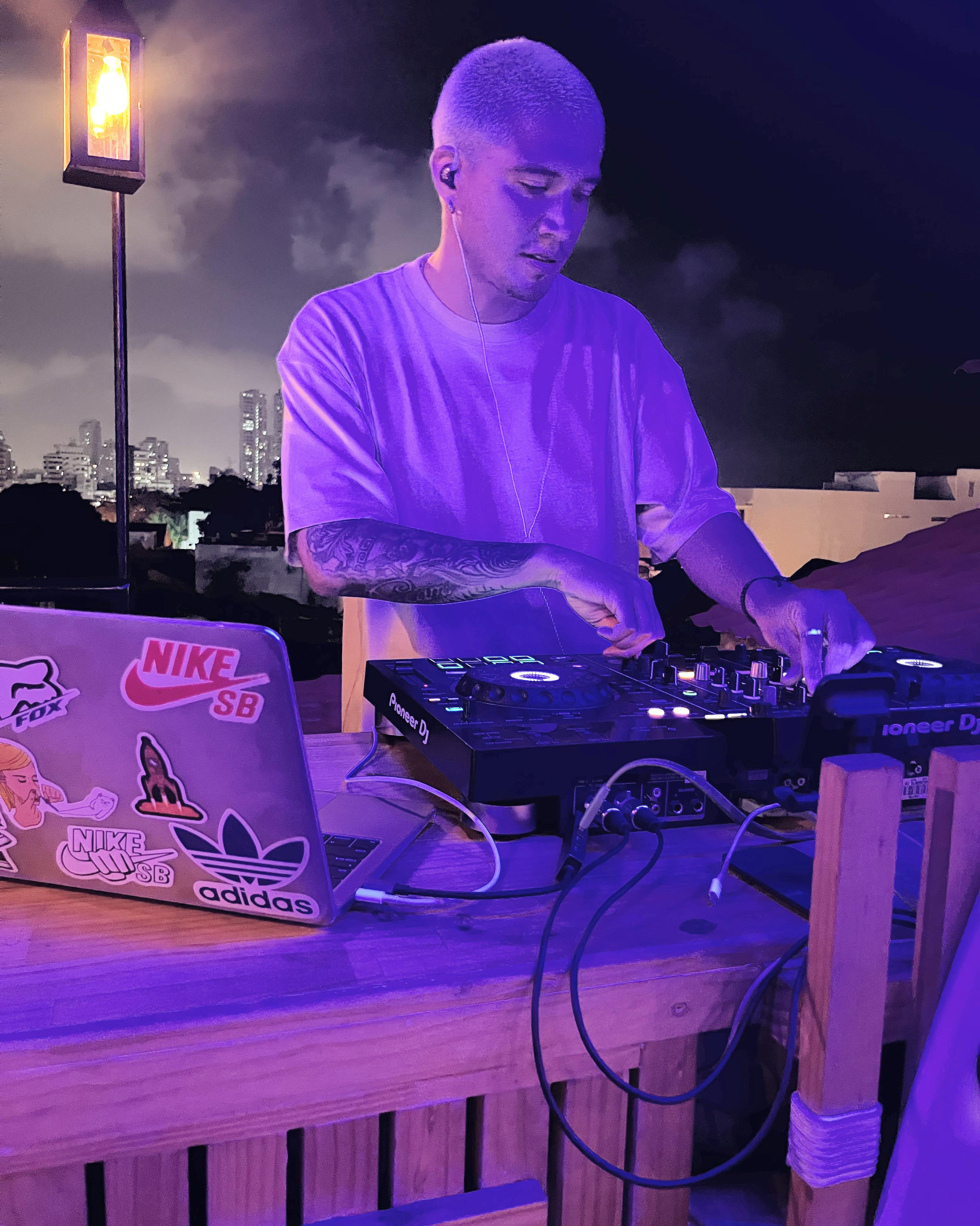 Klaus Hidalgo rooftop Miami